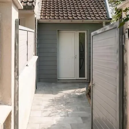 La Bulle Barbecue Netflix - Paris Orly Apartment Sainte-Genevieve-des-Bois