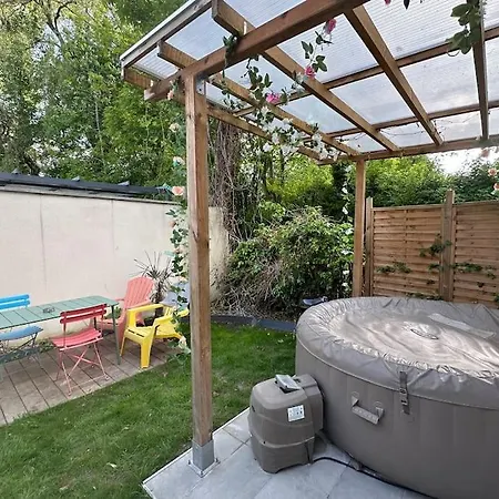La Bulle Barbecue Netflix - Paris Orly Apartment
